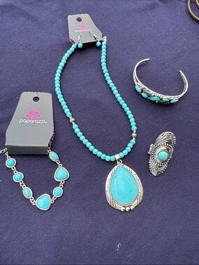 Paparazzi Turquoise Beaded Teardrop Necklace Set with Matching Ring and Cuff
